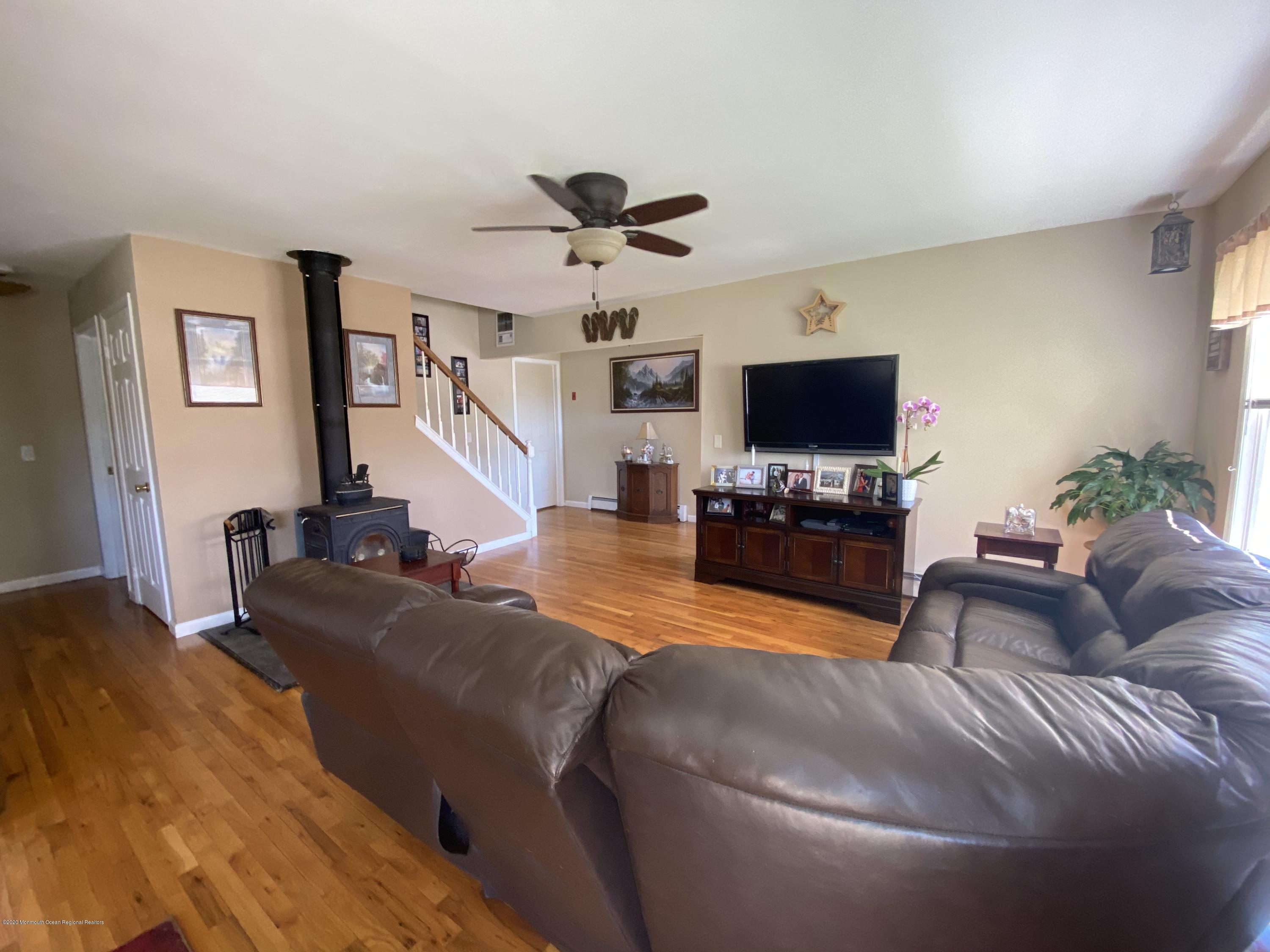 108 Sand Road Bayville, NJ 08721 - Photo 14 of 42 IMG_0139