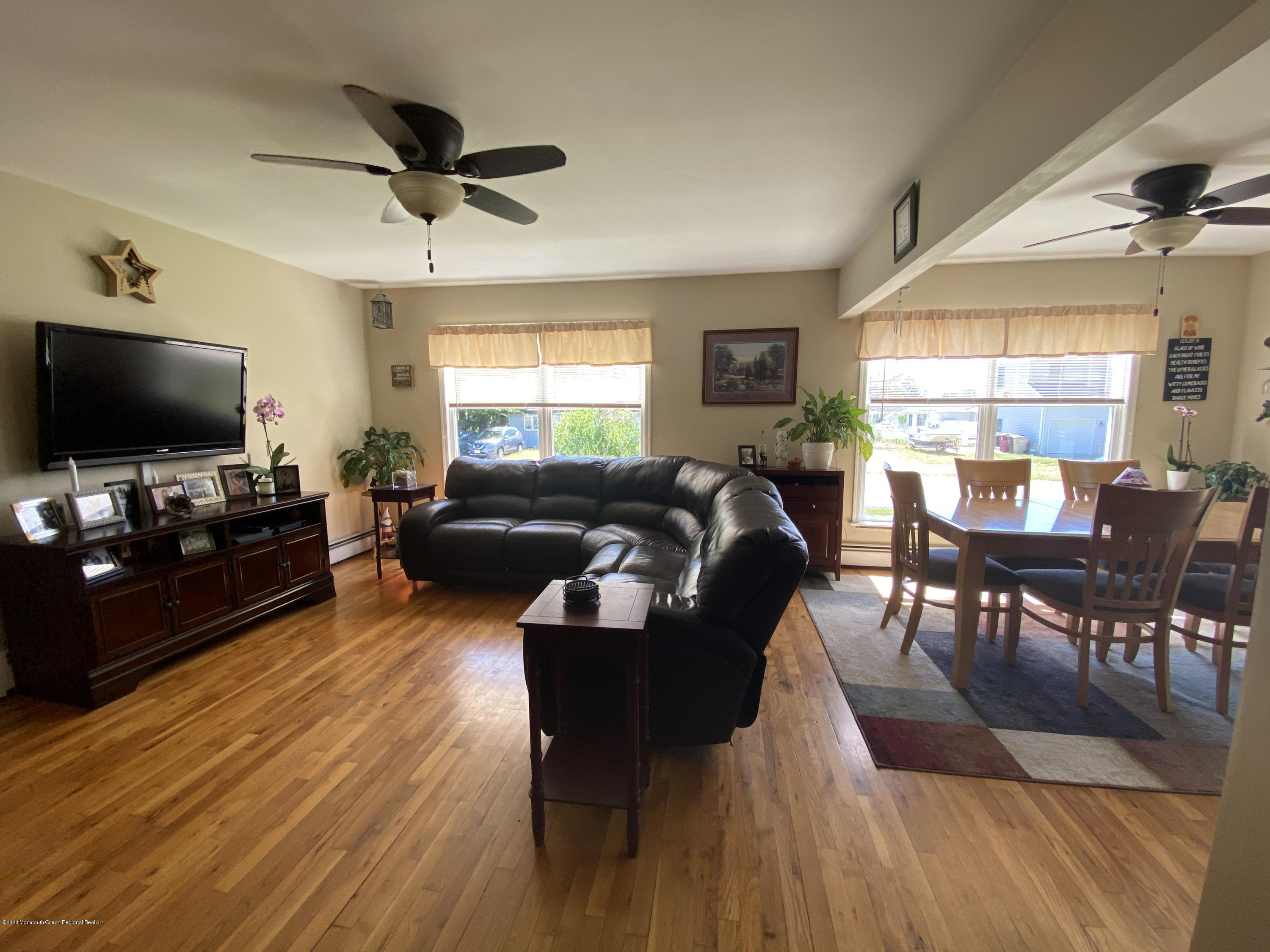 108 Sand Road Bayville, NJ 08721 - Photo 4 of 42 IMG_0149