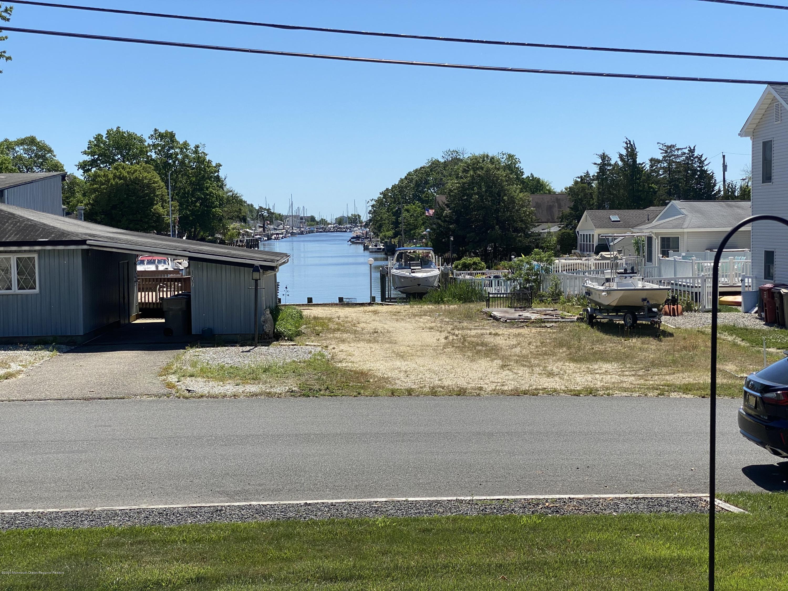 108 Sand Road Bayville, NJ 08721 - Photo 9 of 42 IMG_0173