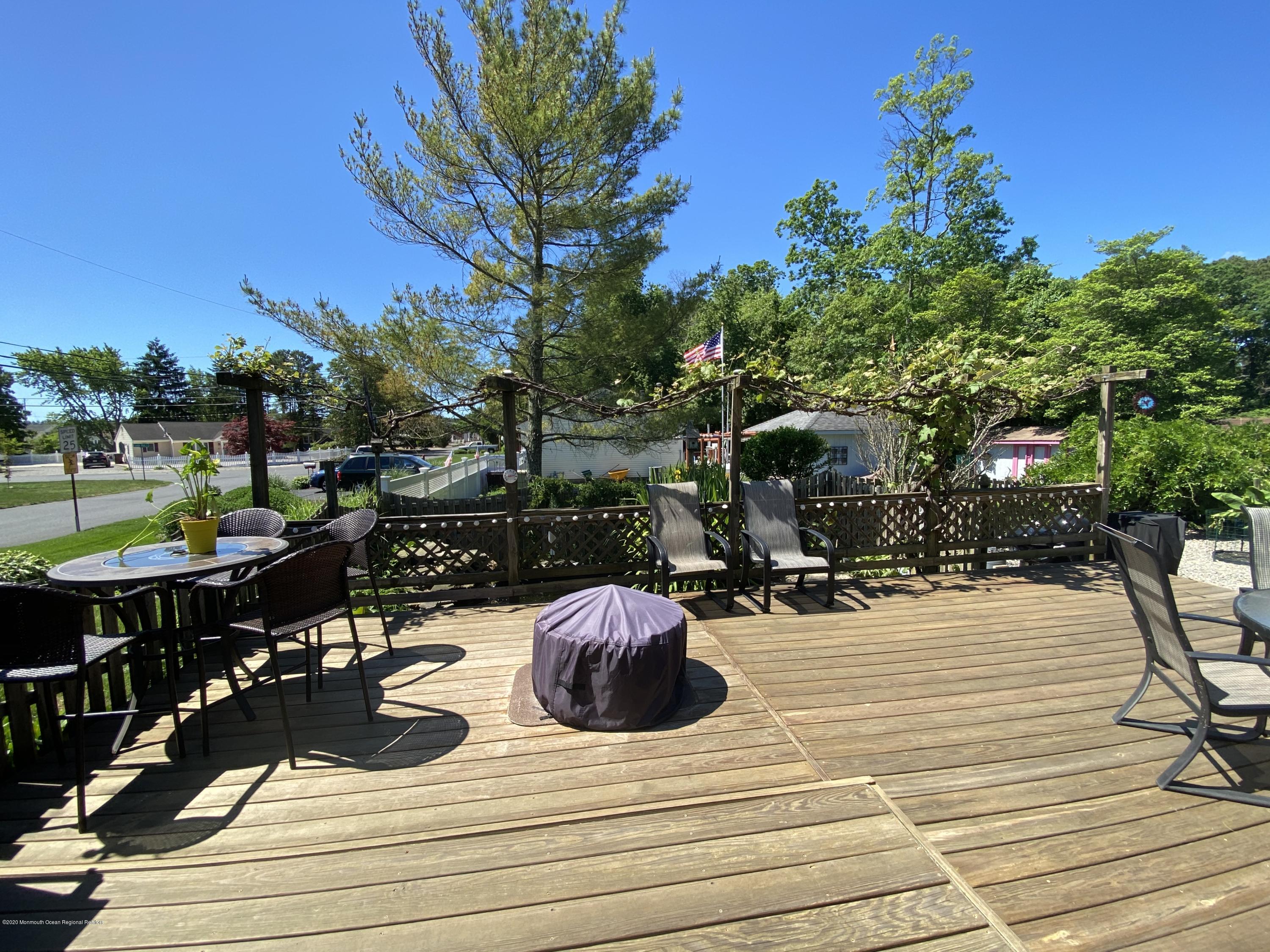 108 Sand Road Bayville, NJ 08721 - Photo 10 of 42 IMG_0176