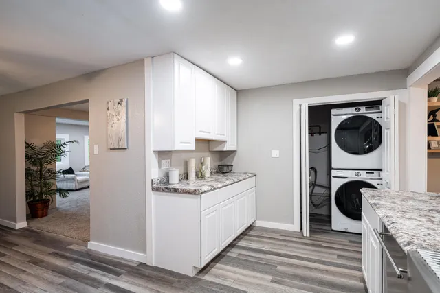 $387,900 | 2856 County Rd O South, Delavan, WI 53115