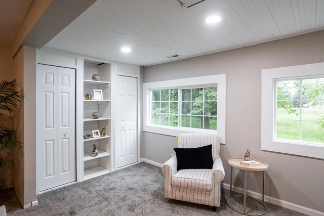 $387,900 | 2856 County Rd O South, Delavan, WI 53115