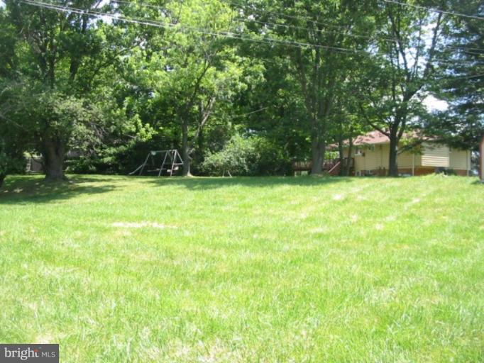 3533 Kings Point Road Randallstown, MD 21133 - Photo 2 of 6 Back yard