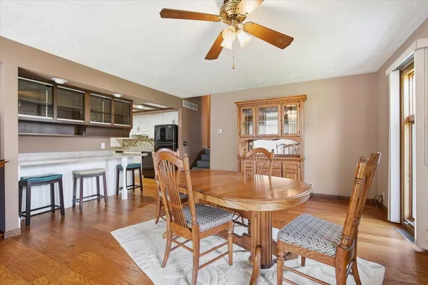 $275,000 | 504 South School Street, Minier, IL 61759
