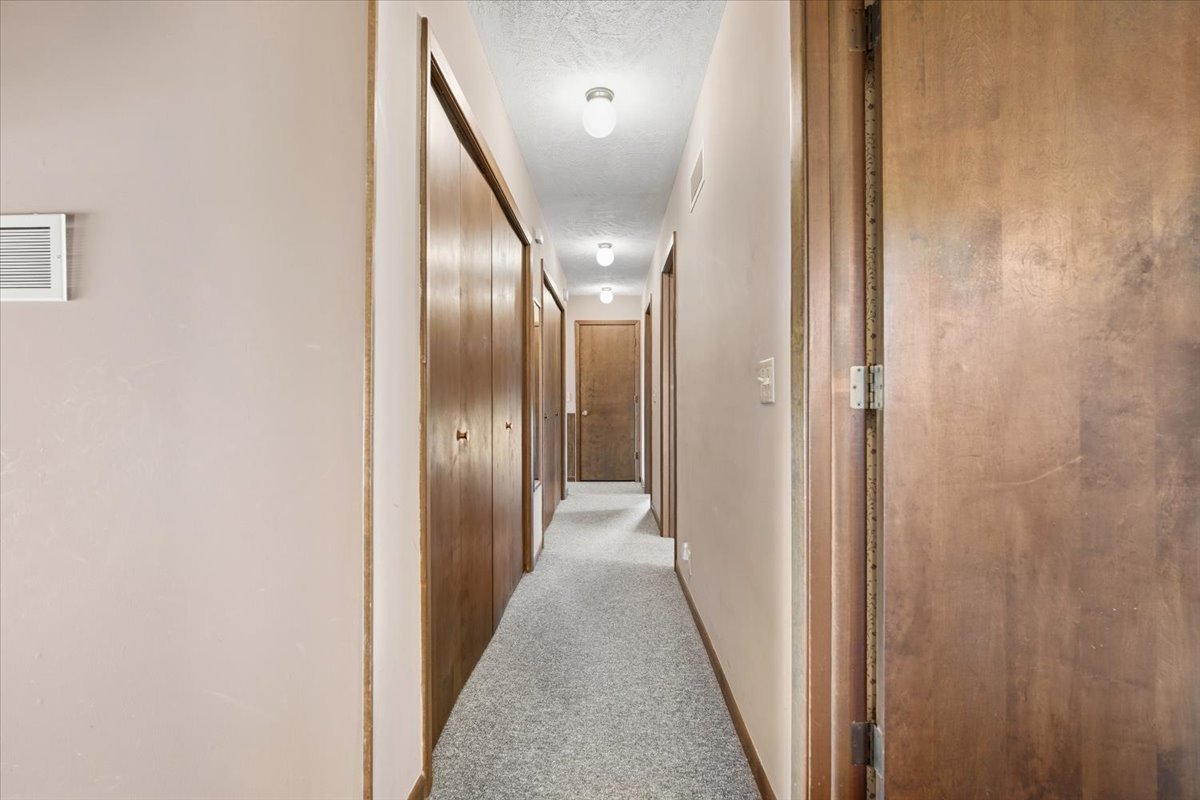 504 South School Street Minier, IL 61759 - Photo 18 of 46