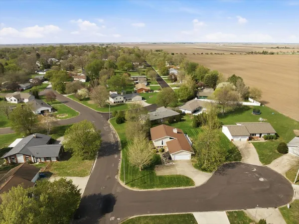 $275,000 | 504 South School Street, Minier, IL 61759