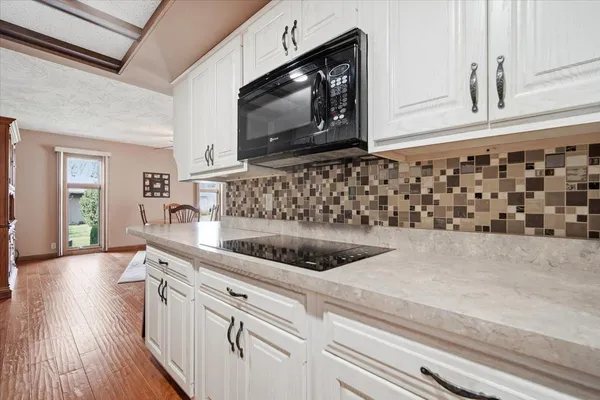 $275,000 | 504 South School Street, Minier, IL 61759