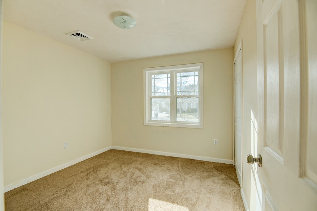 5 Reed Road Peabody, MA 01960 - Photo 10 of 16 Gallery Image 10