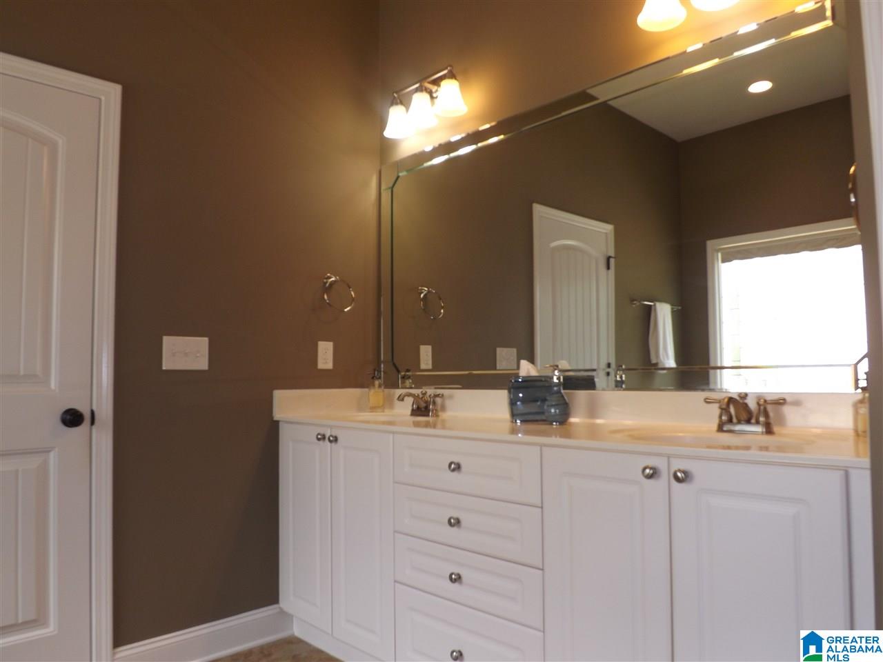208 Widgeon Circle Alabaster, AL 35007 - Photo 25 of 44