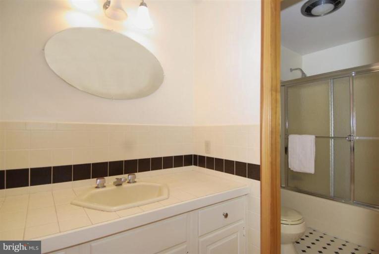 419 Nottingham Road Elkton, MD 21921 - Photo 22 of 23 Bath #2