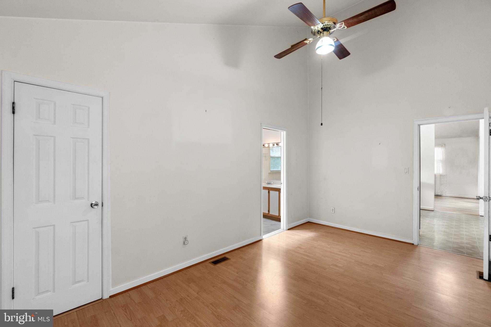 6121 Hunt Club Road Elkridge, MD 21075 - Photo 17 of 64 Primary Bedroom