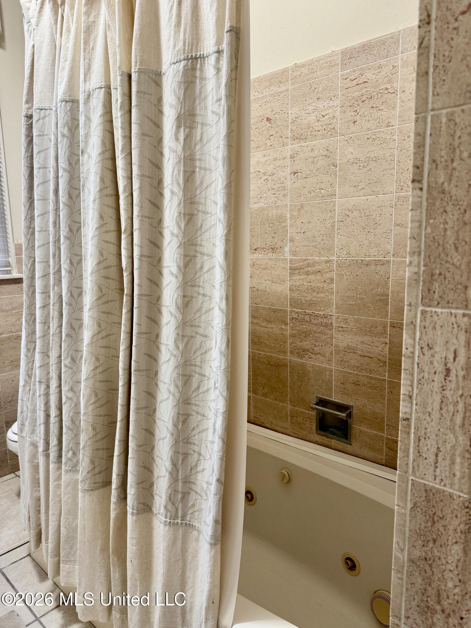 116 Gloucester Road Natchez, MS 39120 - Photo 23 of 32 IMG_8506