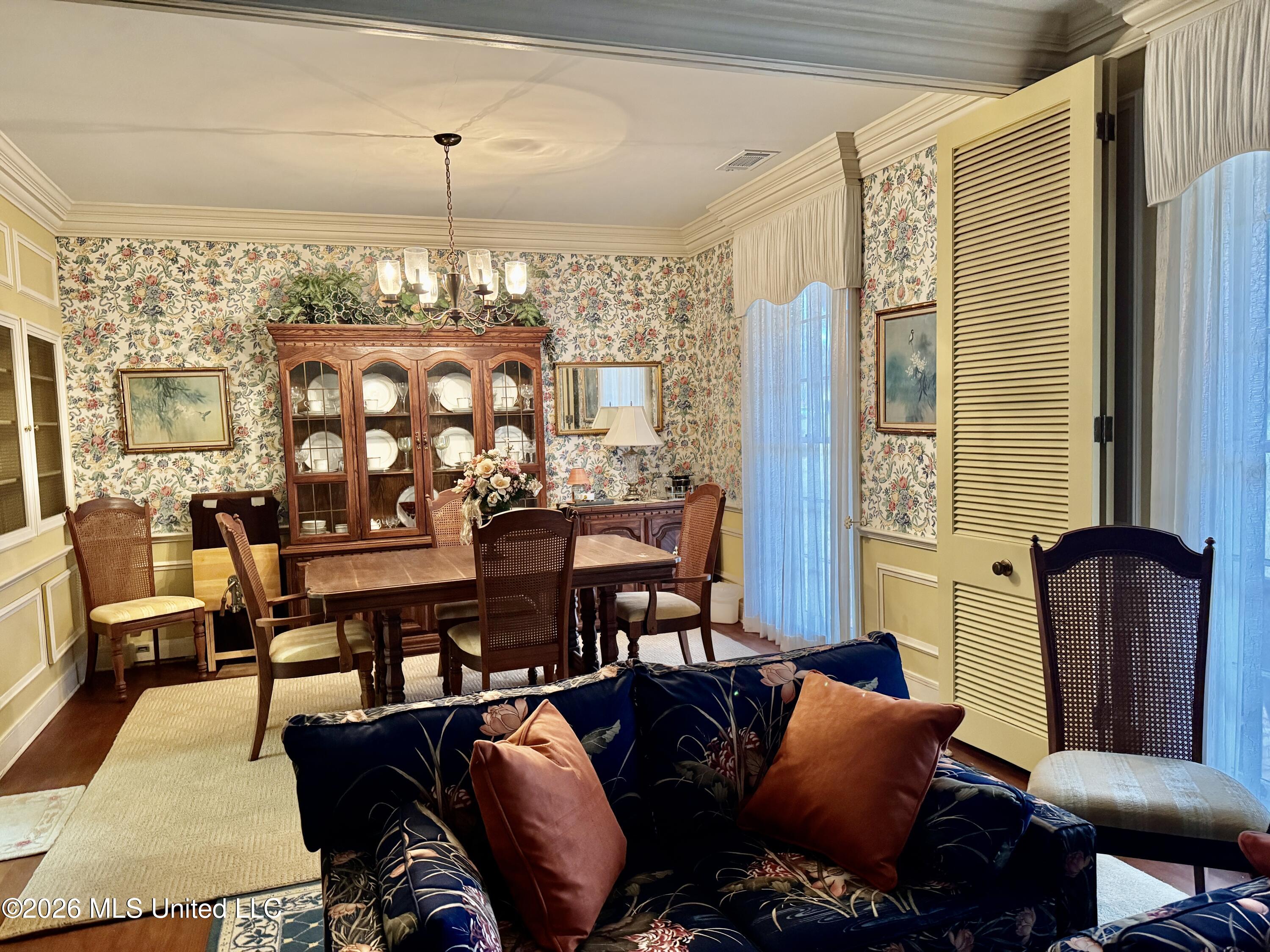 116 Gloucester Road Natchez, MS 39120 - Photo 7 of 32 IMG_8499