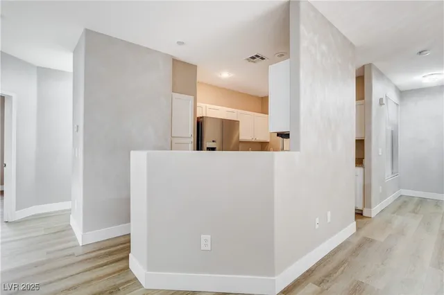 $2,300 | 1713 Sky Of Red Drive, Unit 203, Las Vegas, NV 89128