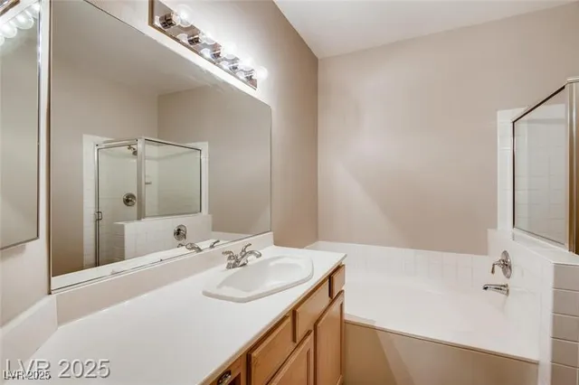 $2,500 | 1713 Sky Of Red Drive, Unit 203, Las Vegas, NV 89128