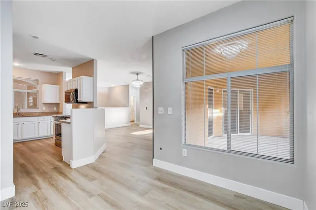 $2,300 | 1713 Sky Of Red Drive, Unit 203, Las Vegas, NV 89128