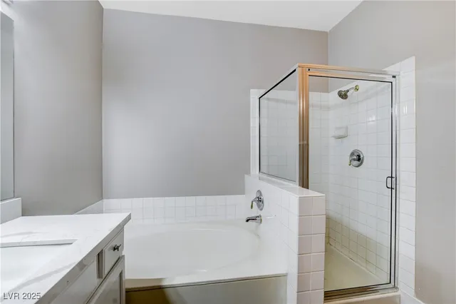 $2,300 | 1713 Sky Of Red Drive, Unit 203, Las Vegas, NV 89128