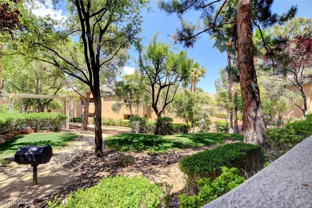 $2,300 | 1713 Sky Of Red Drive, Unit 203, Las Vegas, NV 89128