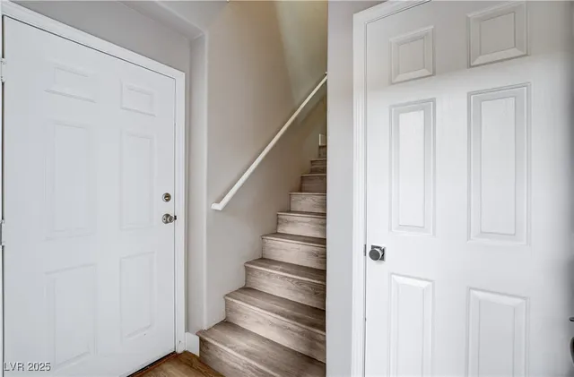 $2,300 | 1713 Sky Of Red Drive, Unit 203, Las Vegas, NV 89128