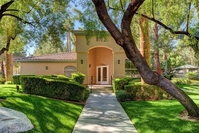 $2,300 | 1713 Sky Of Red Drive, Unit 203, Las Vegas, NV 89128