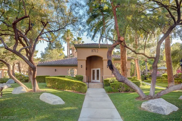 $2,300 | 1713 Sky Of Red Drive, Unit 203, Las Vegas, NV 89128