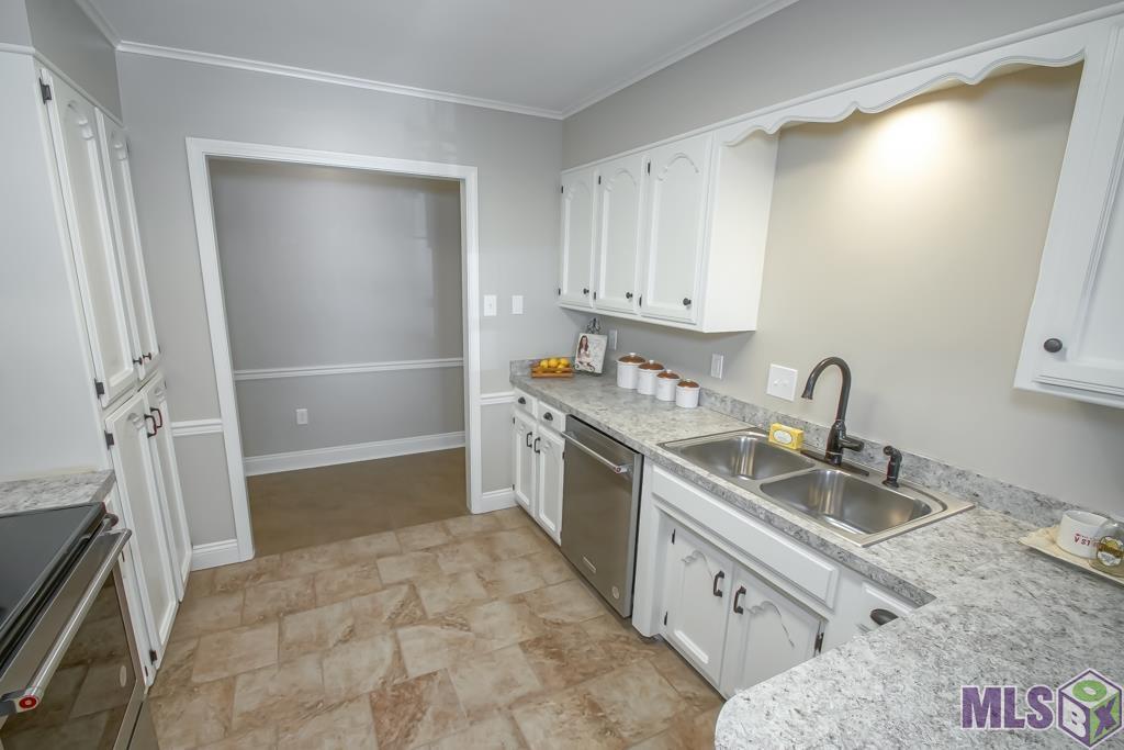 523 Hadley Drive Baton Rouge, LA 70820 - Photo 12 of 33 Gallery Image 12