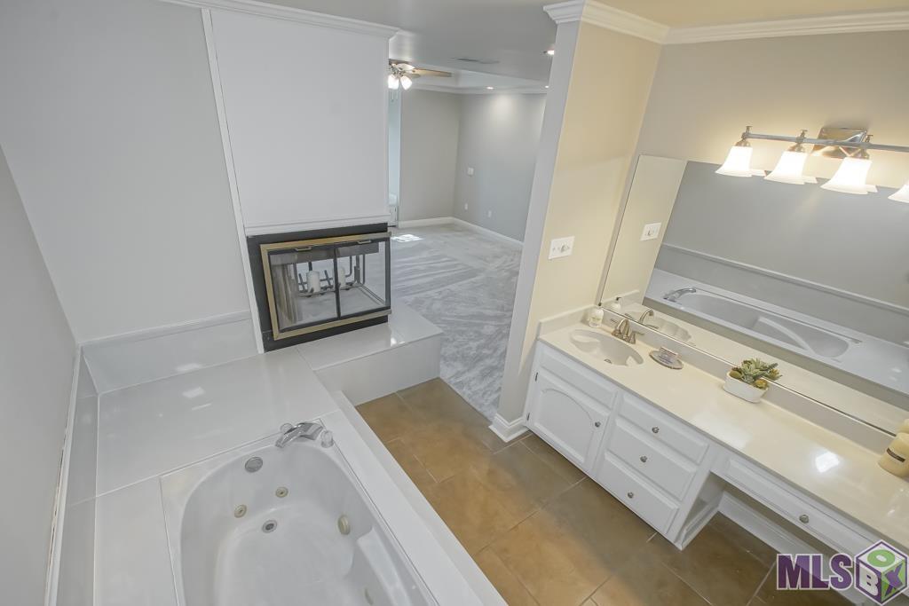 523 Hadley Drive Baton Rouge, LA 70820 - Photo 19 of 33 Gallery Image 19
