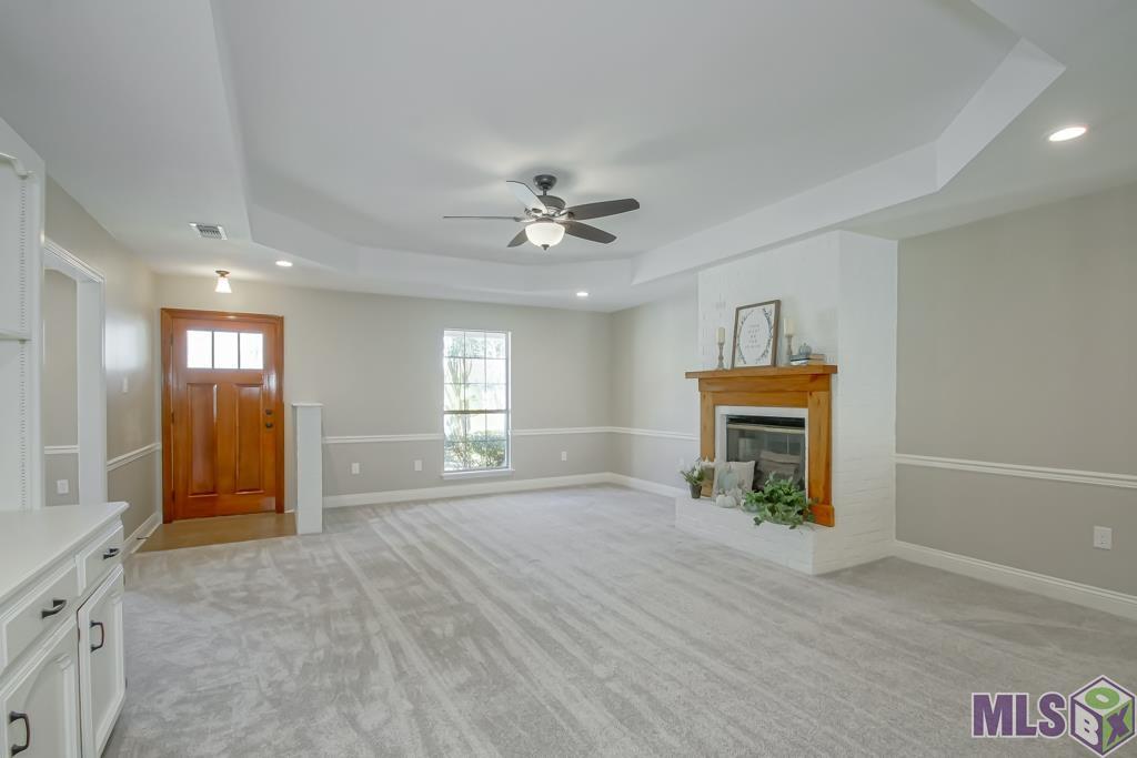 523 Hadley Drive Baton Rouge, LA 70820 - Photo 2 of 33 Gallery Image 2