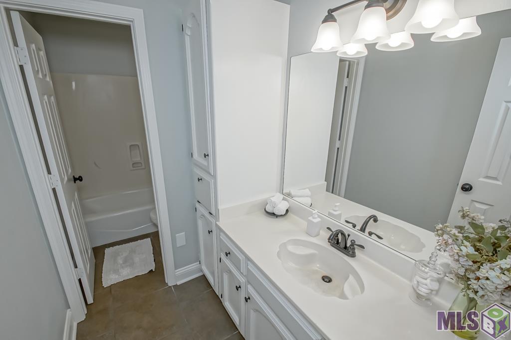 523 Hadley Drive Baton Rouge, LA 70820 - Photo 25 of 33 Gallery Image 25