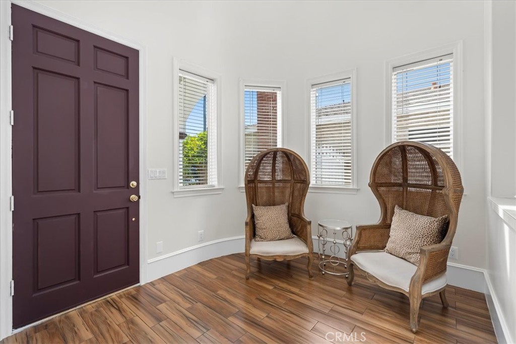 1035 Avenue D Redondo Beach, CA 90277 - Photo 3 of 66 a view of a livingroom with furniture and a window