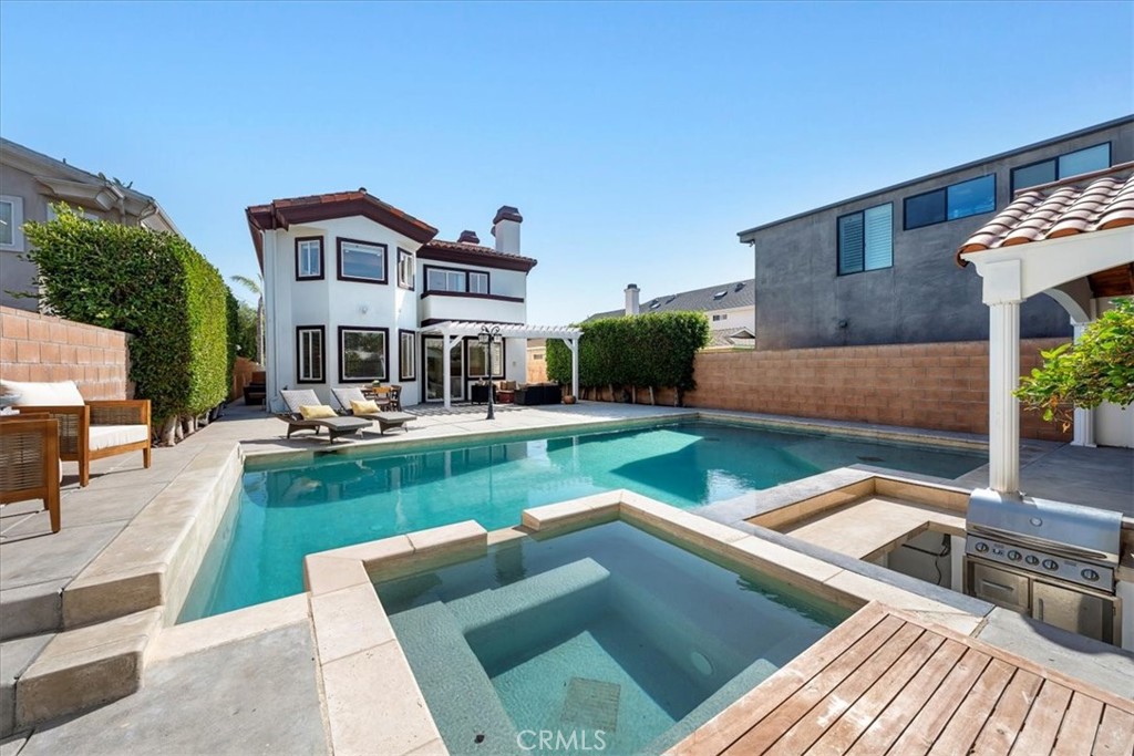 1035 Avenue D Redondo Beach, CA 90277 - Photo 31 of 66 a view of a patio with swimming pool table and chairs