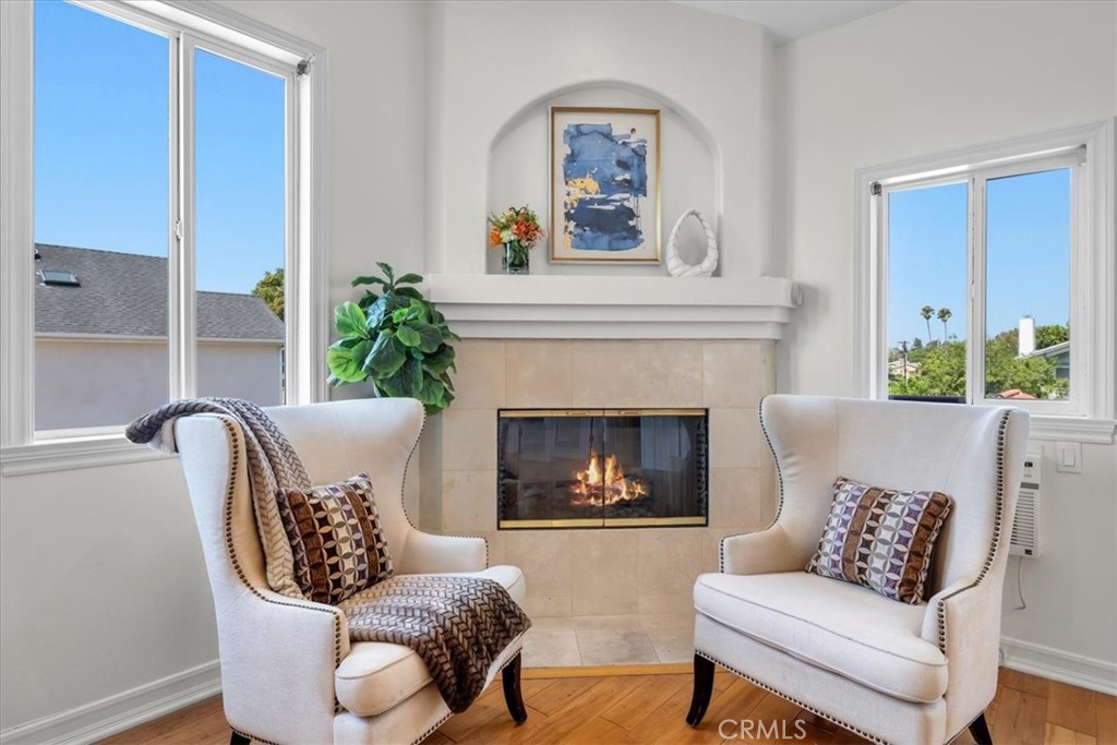 1035 Avenue D Redondo Beach, CA 90277 - Photo 40 of 66 a living room with furniture and a fireplace