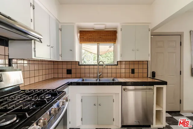 $6,000 | 1428 Holbrook Street, Los Angeles, CA 90041