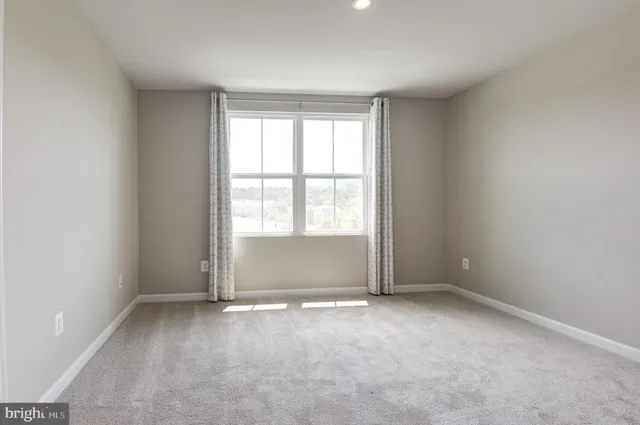 $2,200 | 110 Sophie Street, Strasburg, VA 22657