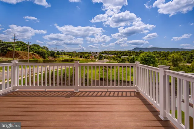 $2,200 | 110 Sophie Street, Strasburg, VA 22657