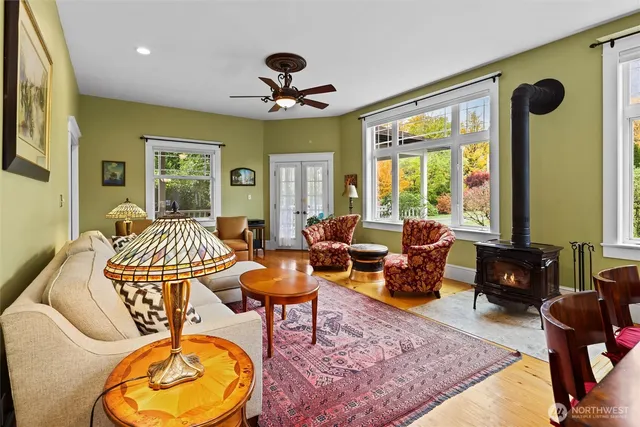 $1,680,000 | 10201 420th Avenue Southeast, North Bend, WA 98045