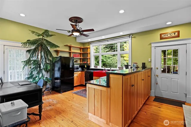 $1,680,000 | 10201 420th Avenue Southeast, North Bend, WA 98045