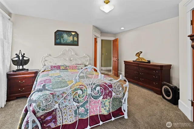 $1,680,000 | 10201 420th Avenue Southeast, North Bend, WA 98045