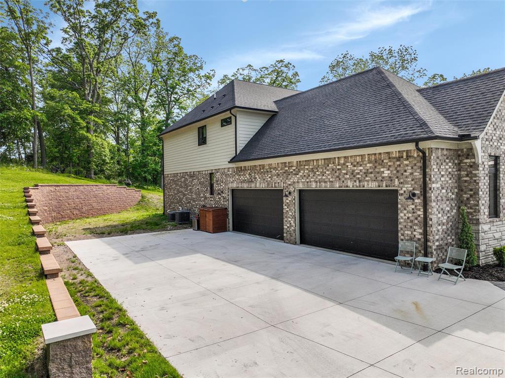 2584 Heights View Court Rochester, MI 48306 - Photo 59 of 60