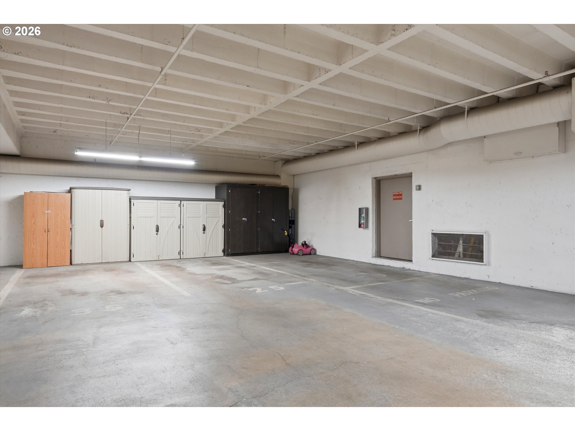2021 Southwest Main Street, Unit 41 Portland, OR 97205 - Photo 39 of 46