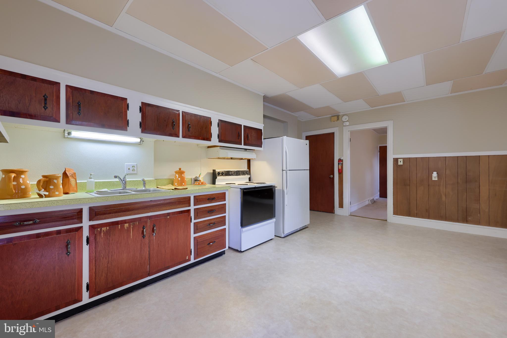 335 South Cedar Street Lititz, PA 17543 - Photo 33 of 55 Lower level unit - 335 S Cedar St