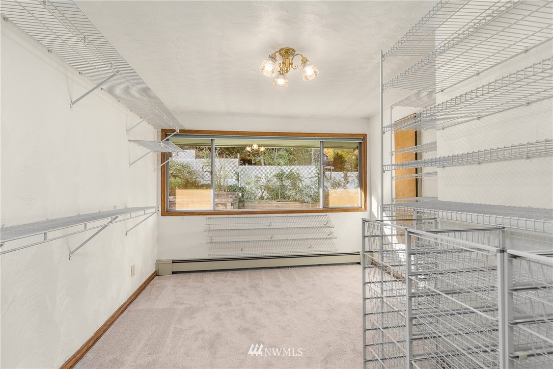 18905 Ross Road Bothell, WA 98011 - Photo 11 of 29 Gallery Image 11