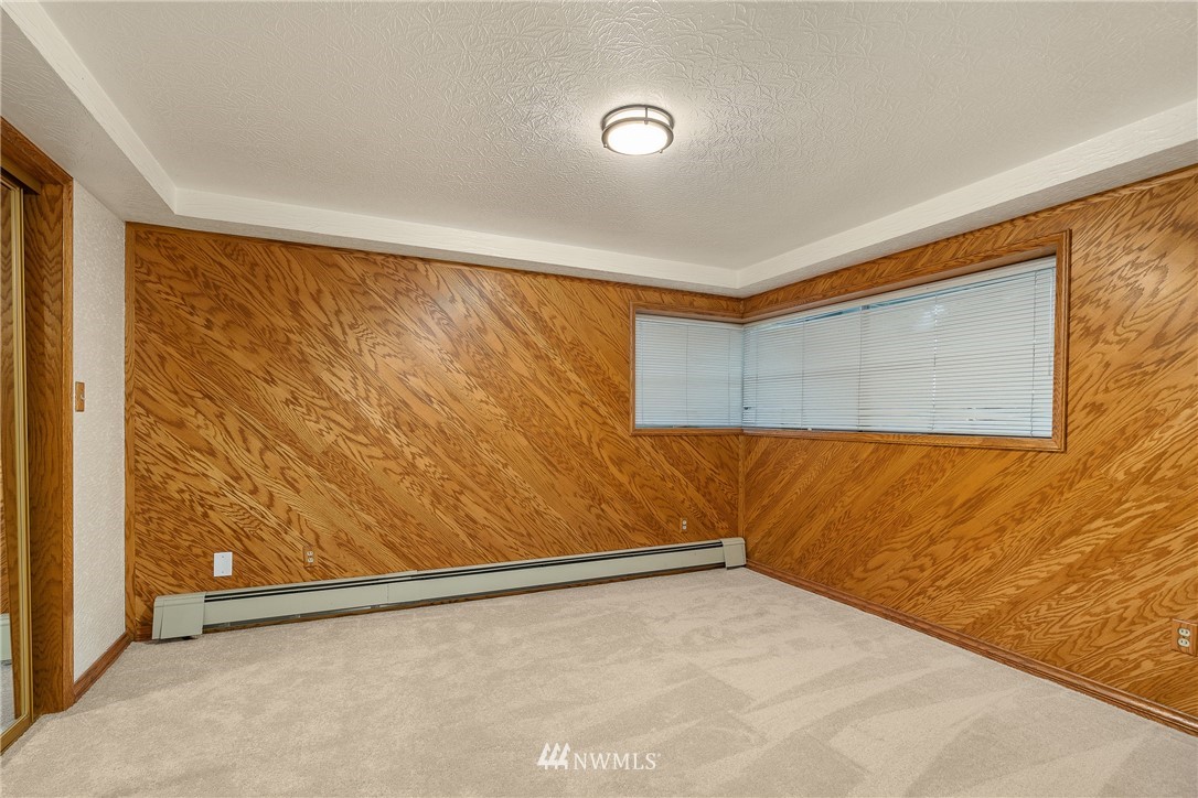 18905 Ross Road Bothell, WA 98011 - Photo 22 of 29 Gallery Image 22