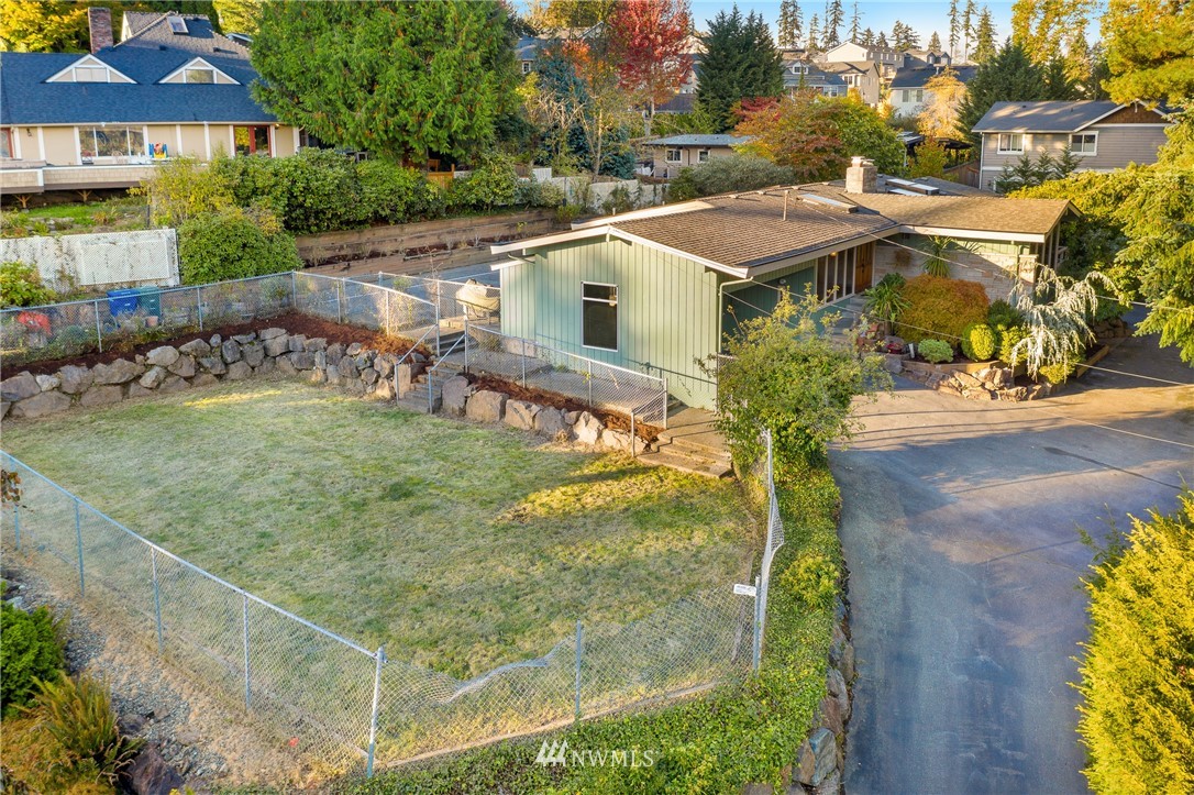 18905 Ross Road Bothell, WA 98011 - Photo 29 of 29 Gallery Image 29