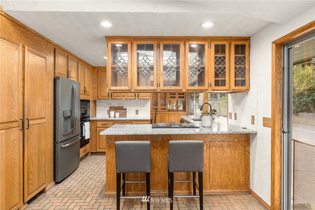 18905 Ross Road Bothell, WA 98011 - Photo 7 of 29 Gallery Image 7