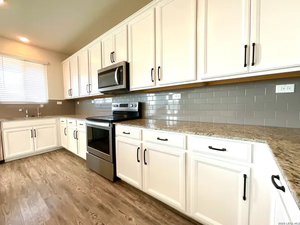 $2,199 | 10803 Balmorhea, San Antonio, TX 78252