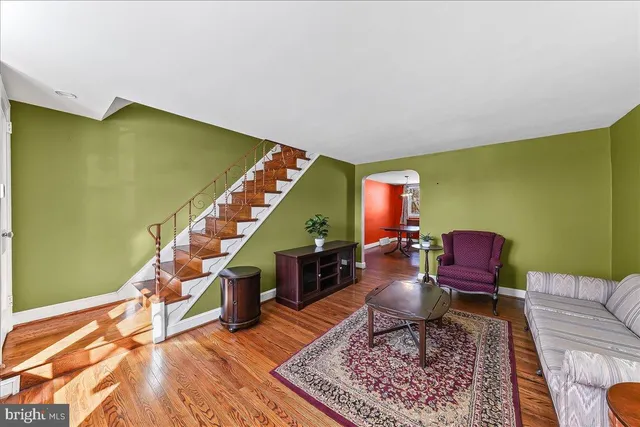 $225,000 | 343 Westpark Lane, Clifton Heights, PA 19018