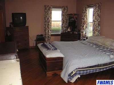 907 South County Line Road East Fort Wayne, IN 46819 - Photo 4 of 8