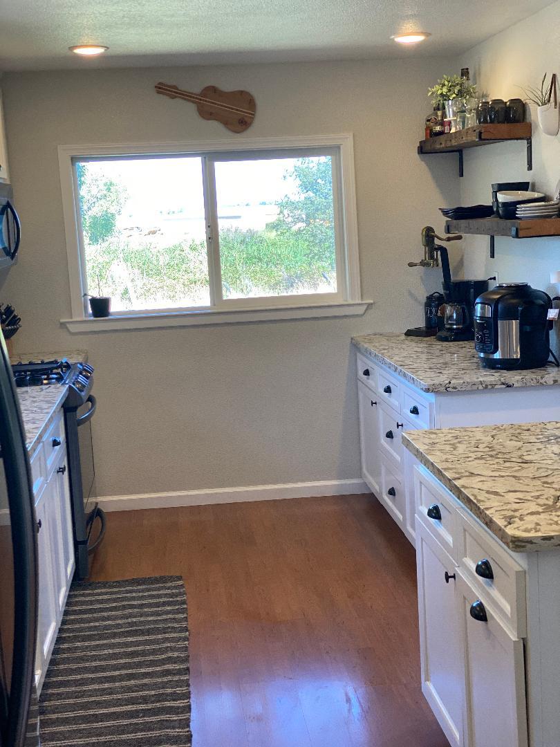 9649 Spring Valley Road Marysville, CA 95901 - Photo 7 of 35 Gallery Image 7