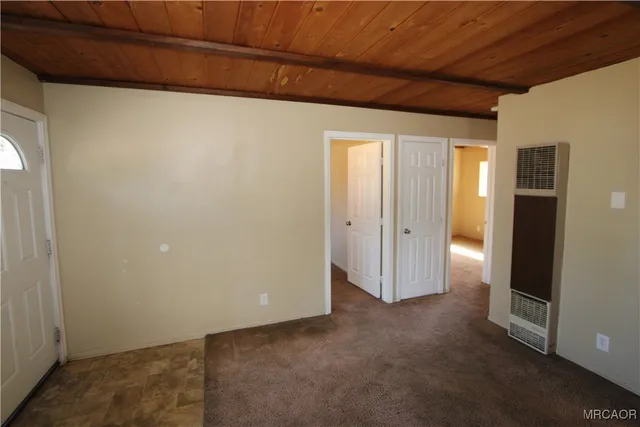 $1,350 | 42695 Moonridge Road, Unit C, Big Bear Lake, CA 92315